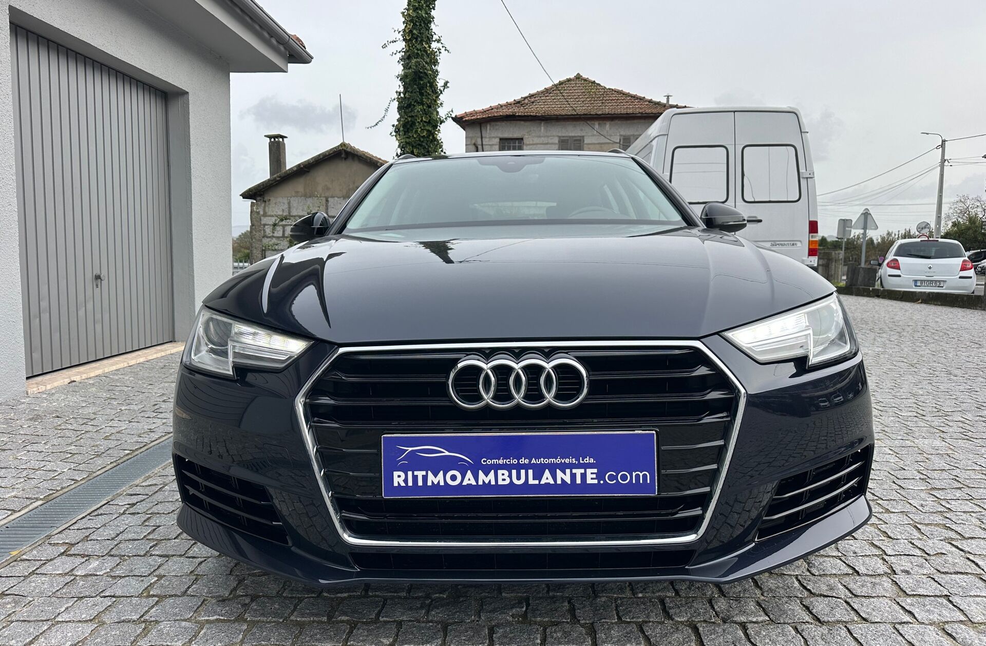 AUDI A4 2.0 TDI Design S tronic