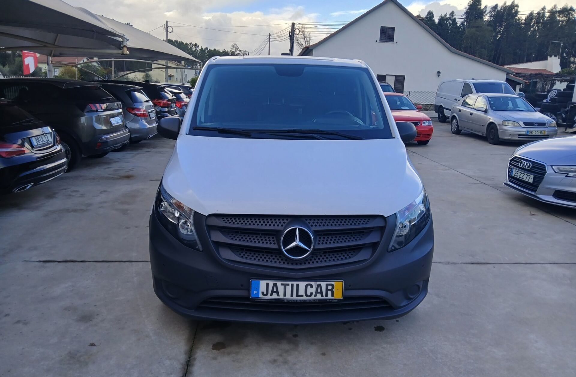 MERCEDES Vito 116 CDi/32