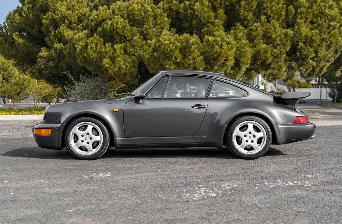 PORSCHE 911 Coupé 3.3 Turbo II