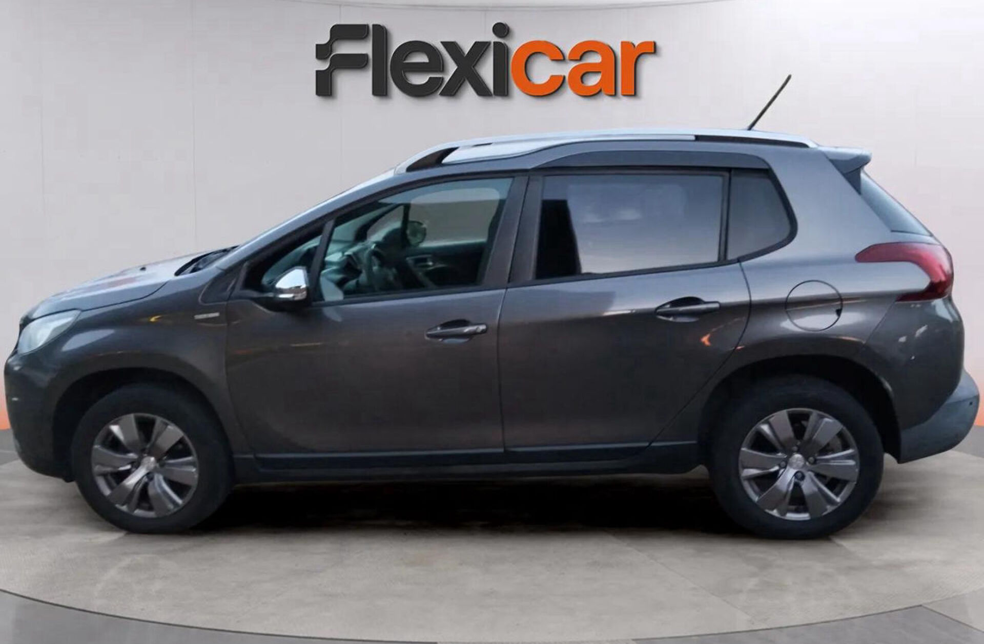 PEUGEOT 2008 1.2 PureTech Style