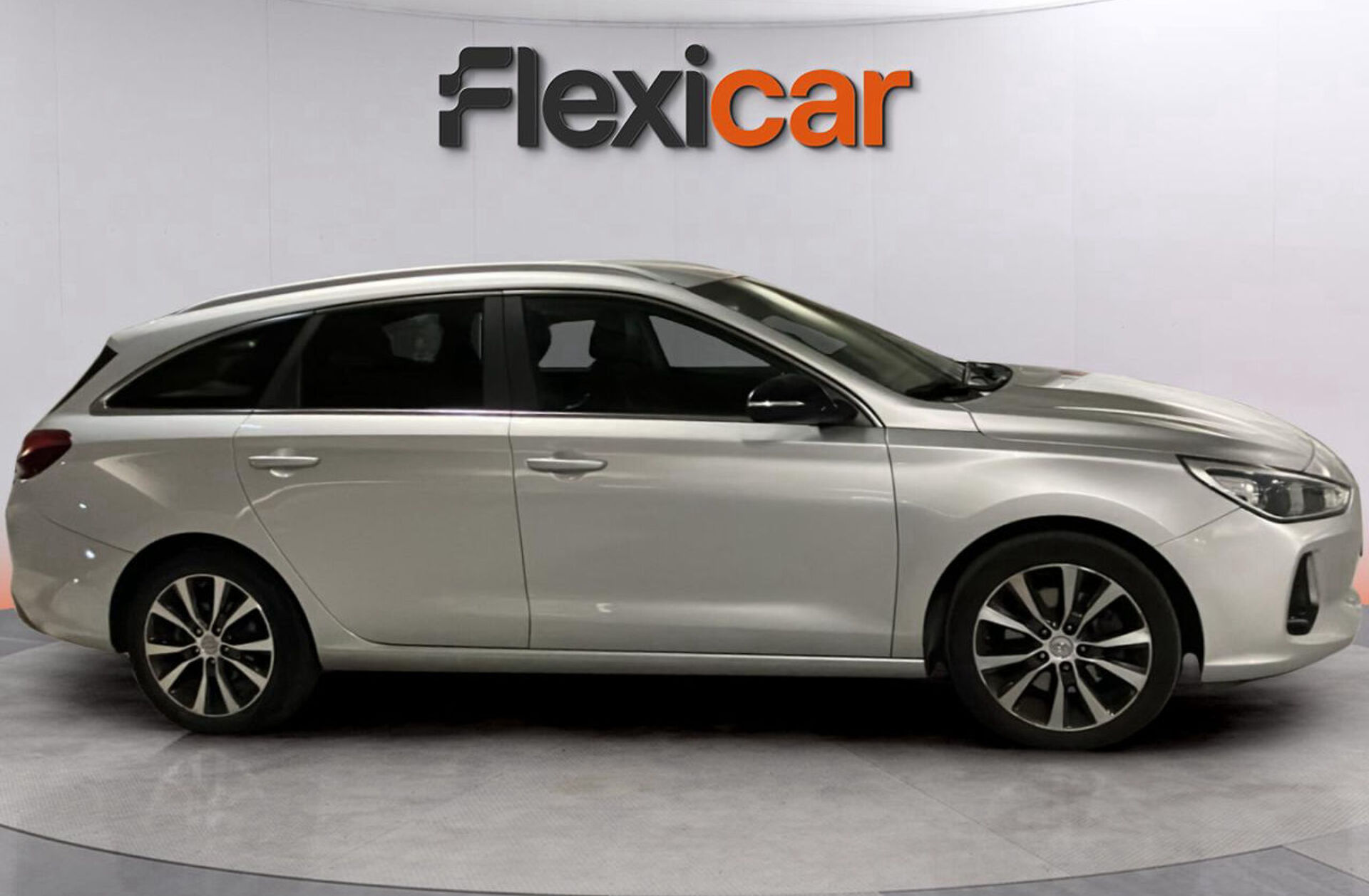 HYUNDAI i30 1.6 CRDi Comfort