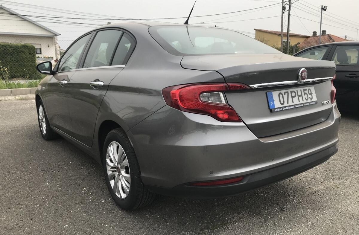 FIAT Tipo 1.3 M-Jet Easy