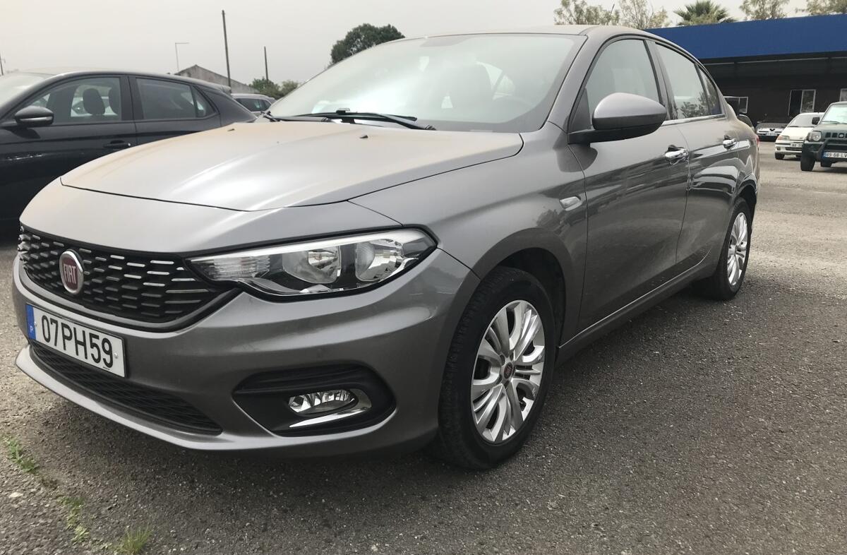 FIAT Tipo 1.3 M-Jet Easy