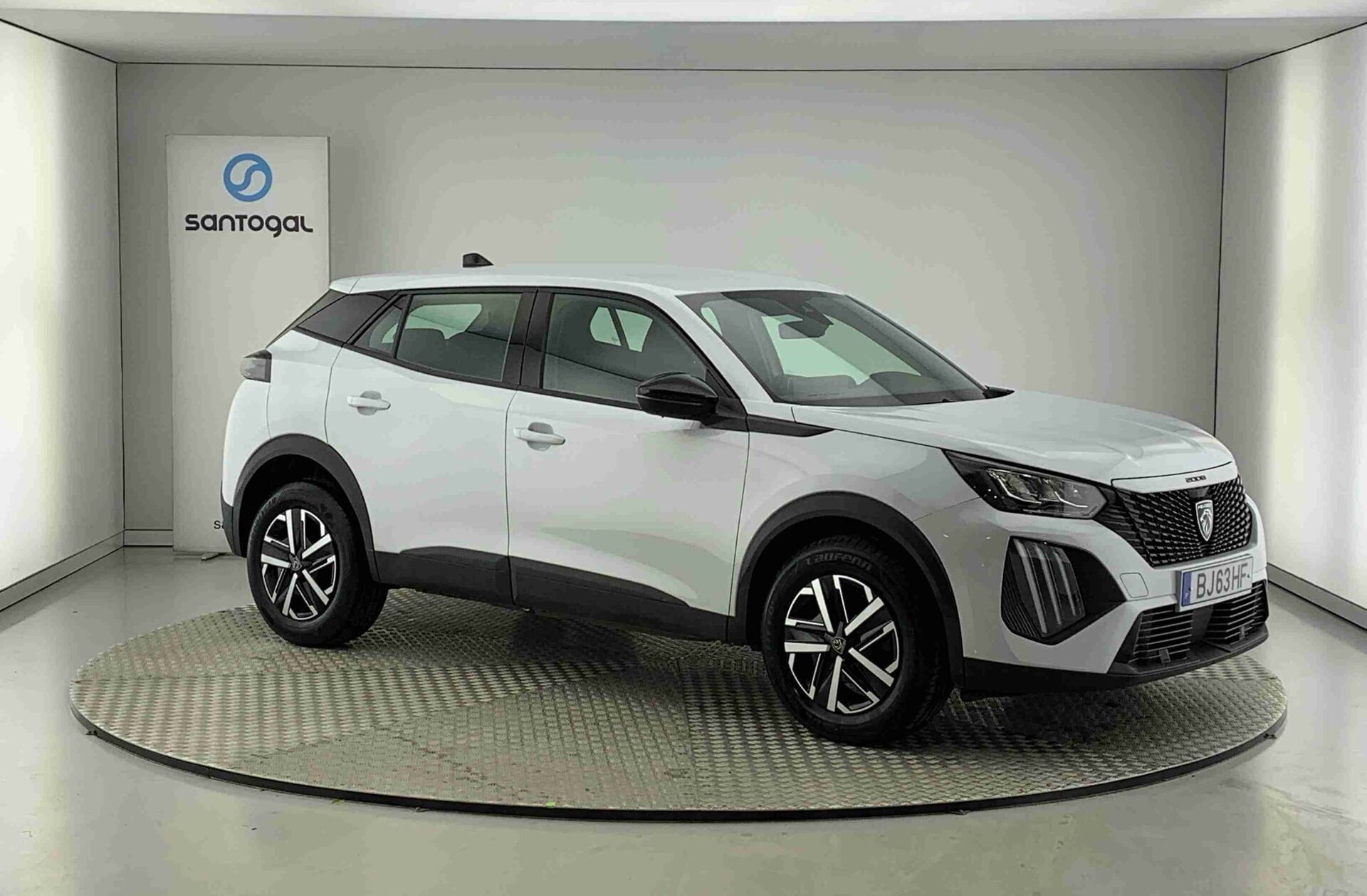 PEUGEOT 2008 1.2 PureTech Active