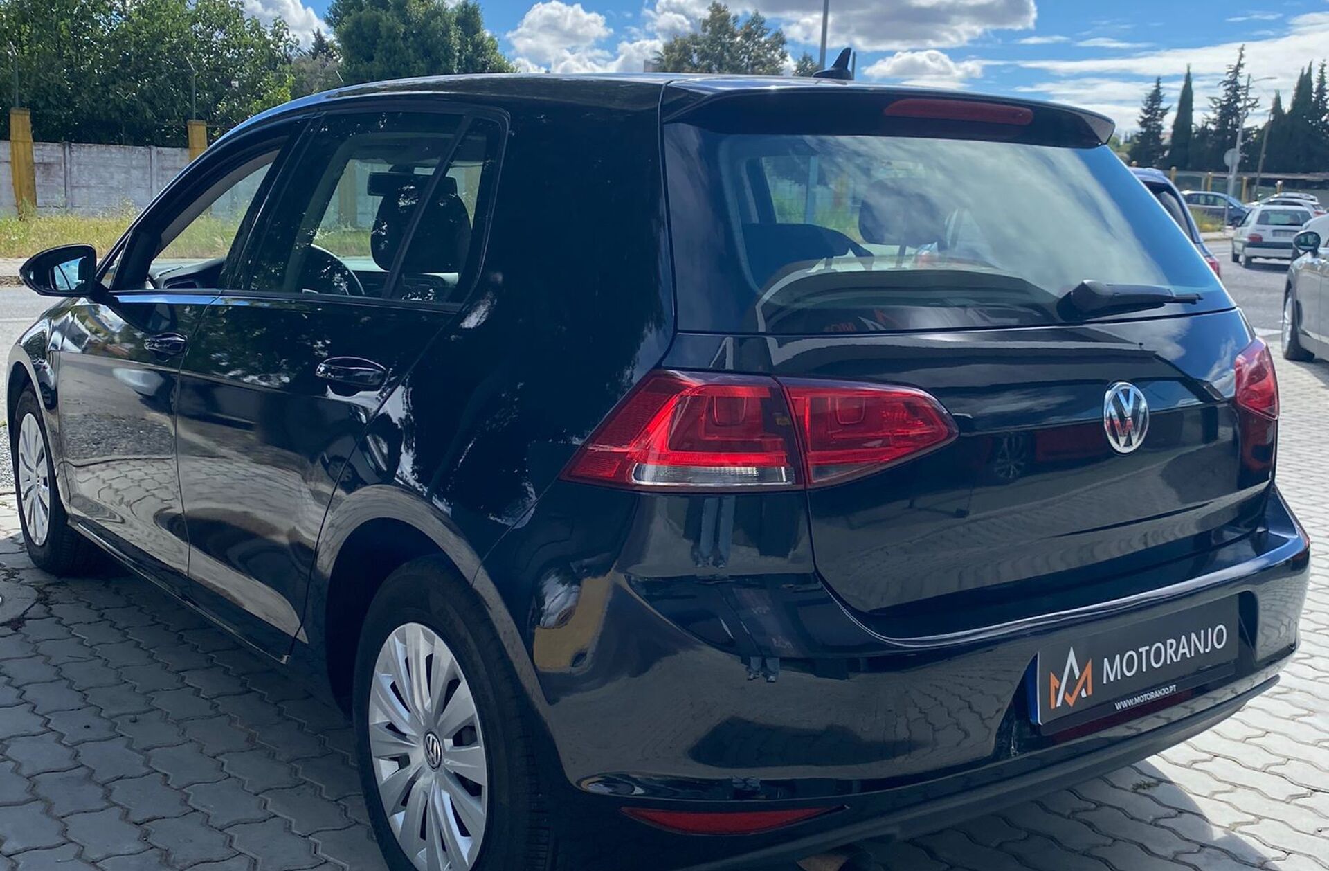 VOLKSWAGEN Golf 1.6 TDi Trendline