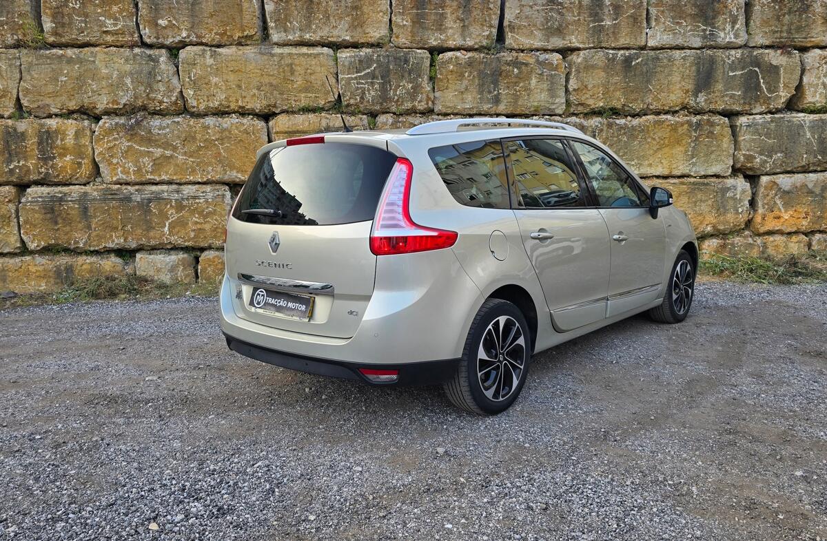 RENAULT Scénic 1.5 dCi Bose Edition SS