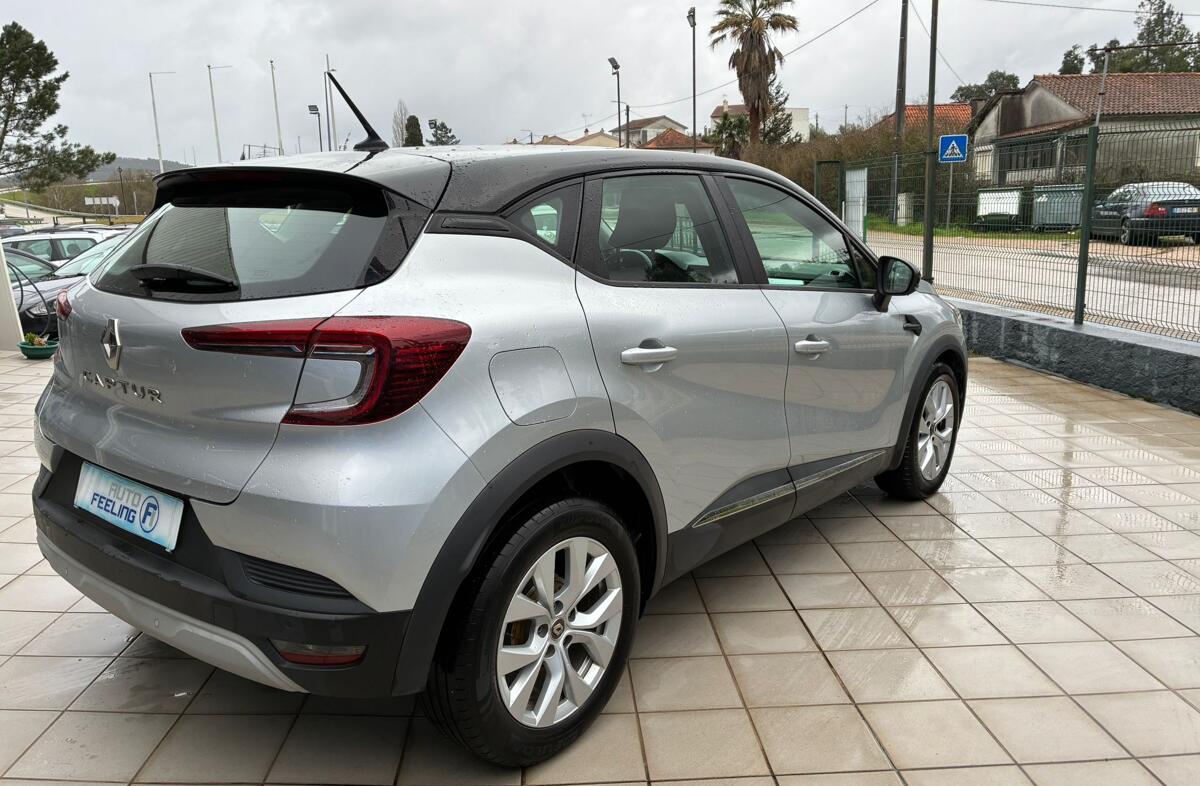 RENAULT Captur 1.0 TCe Exclusive Bi-Fuel