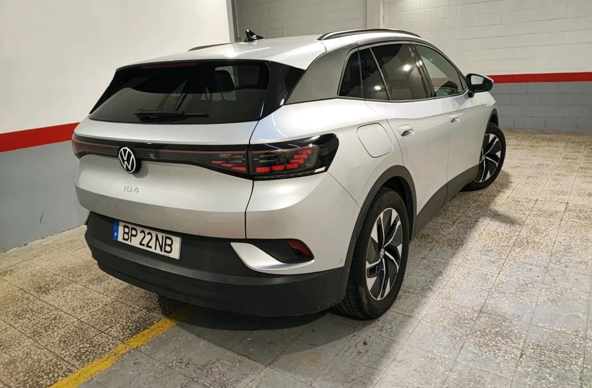 VOLKSWAGEN ID.4 77 kWh Pro Urban