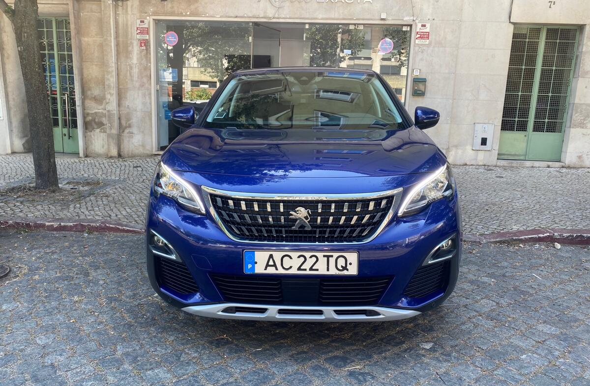 PEUGEOT 3008 1.5 BlueHDi Allure EAT8