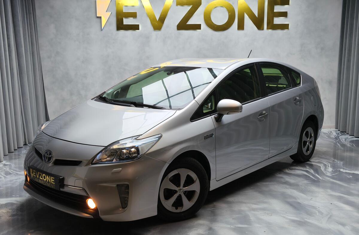 TOYOTA Prius 1.8 Plug-In
