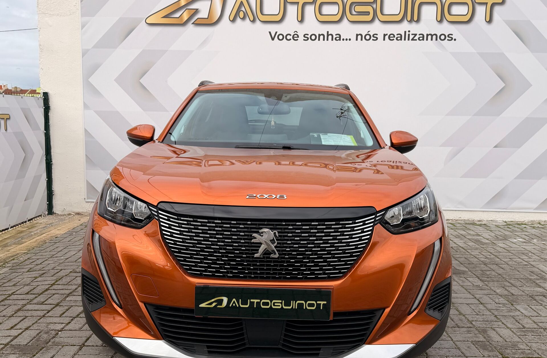 PEUGEOT 2008 1.2 PureTech Allure