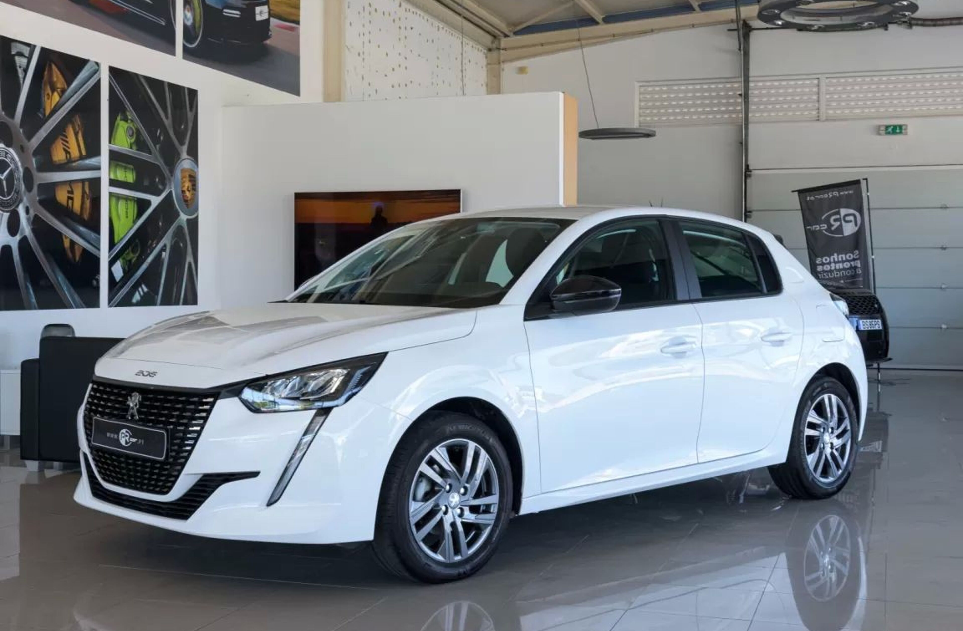 PEUGEOT 208 1.2 PureTech Active
