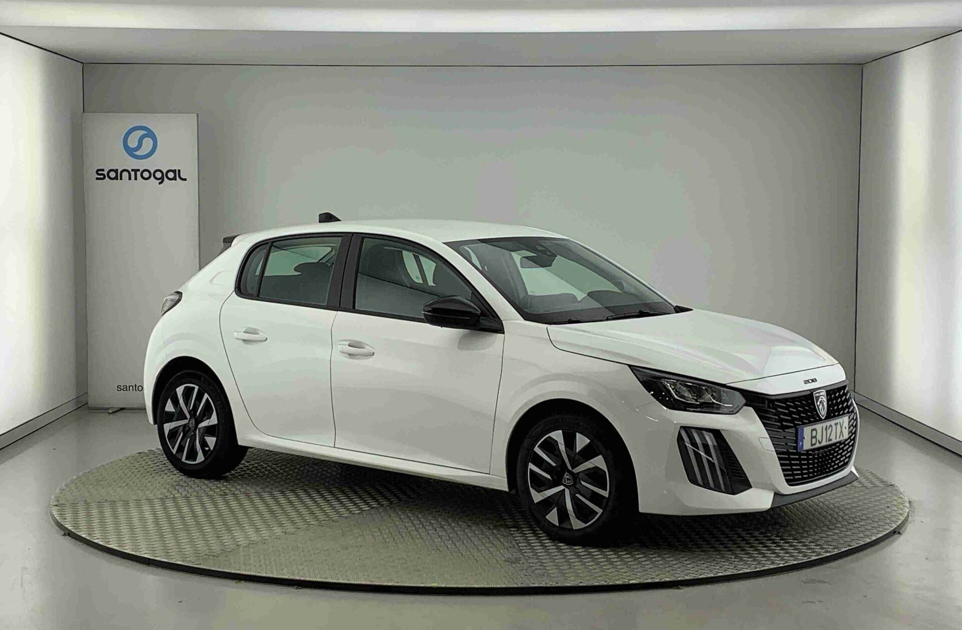 PEUGEOT 208 1.2 PureTech Active