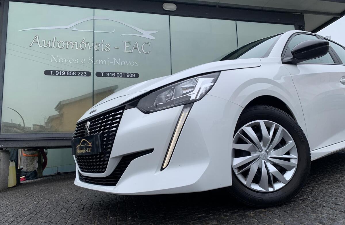 PEUGEOT 208 1.2 PureTech Active