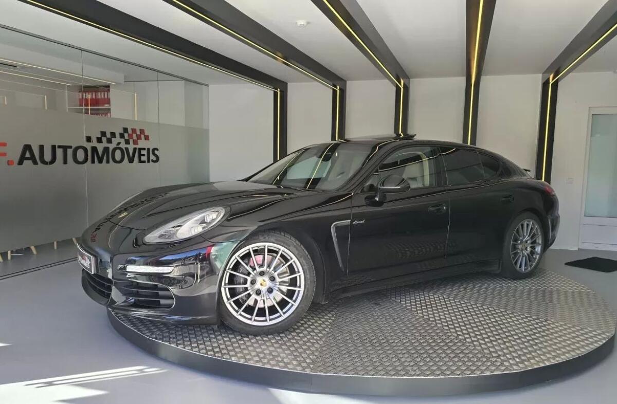 PORSCHE Panamera Edition
