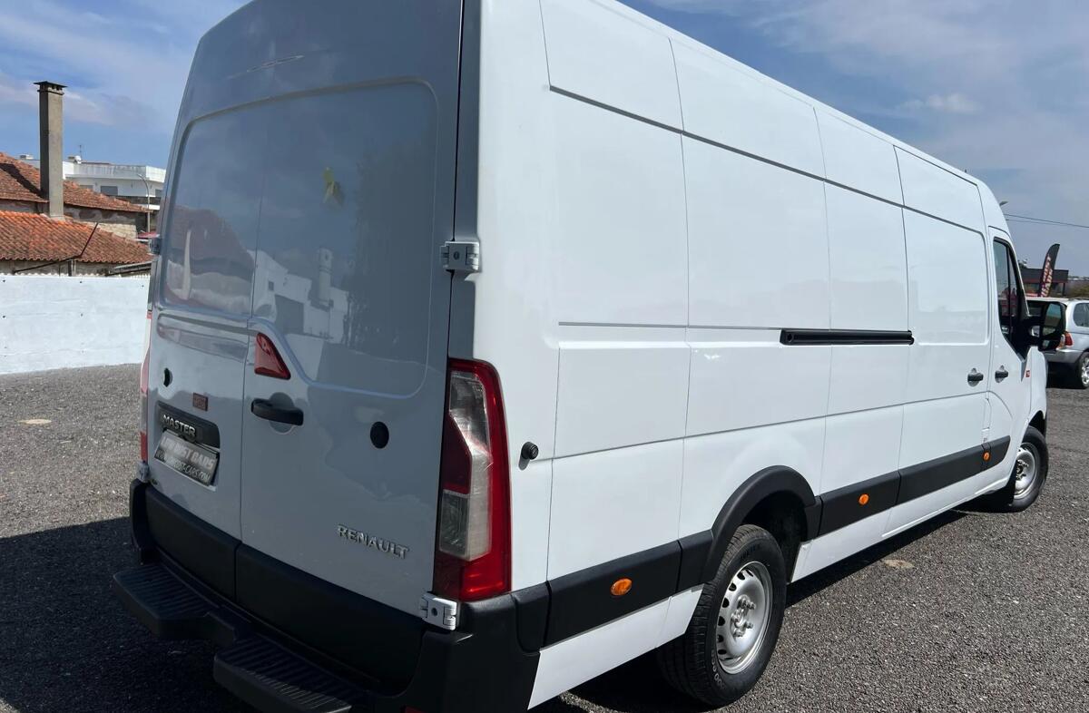 RENAULT Master 2.3 dCi L4H3 3.5T TP