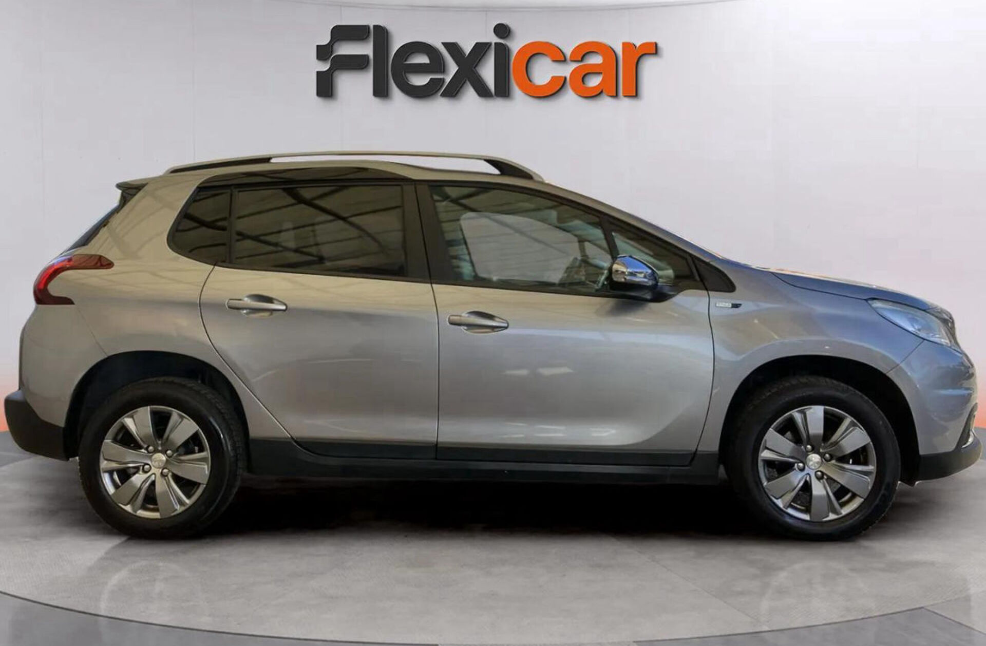 PEUGEOT 2008 1.2 PureTech Style