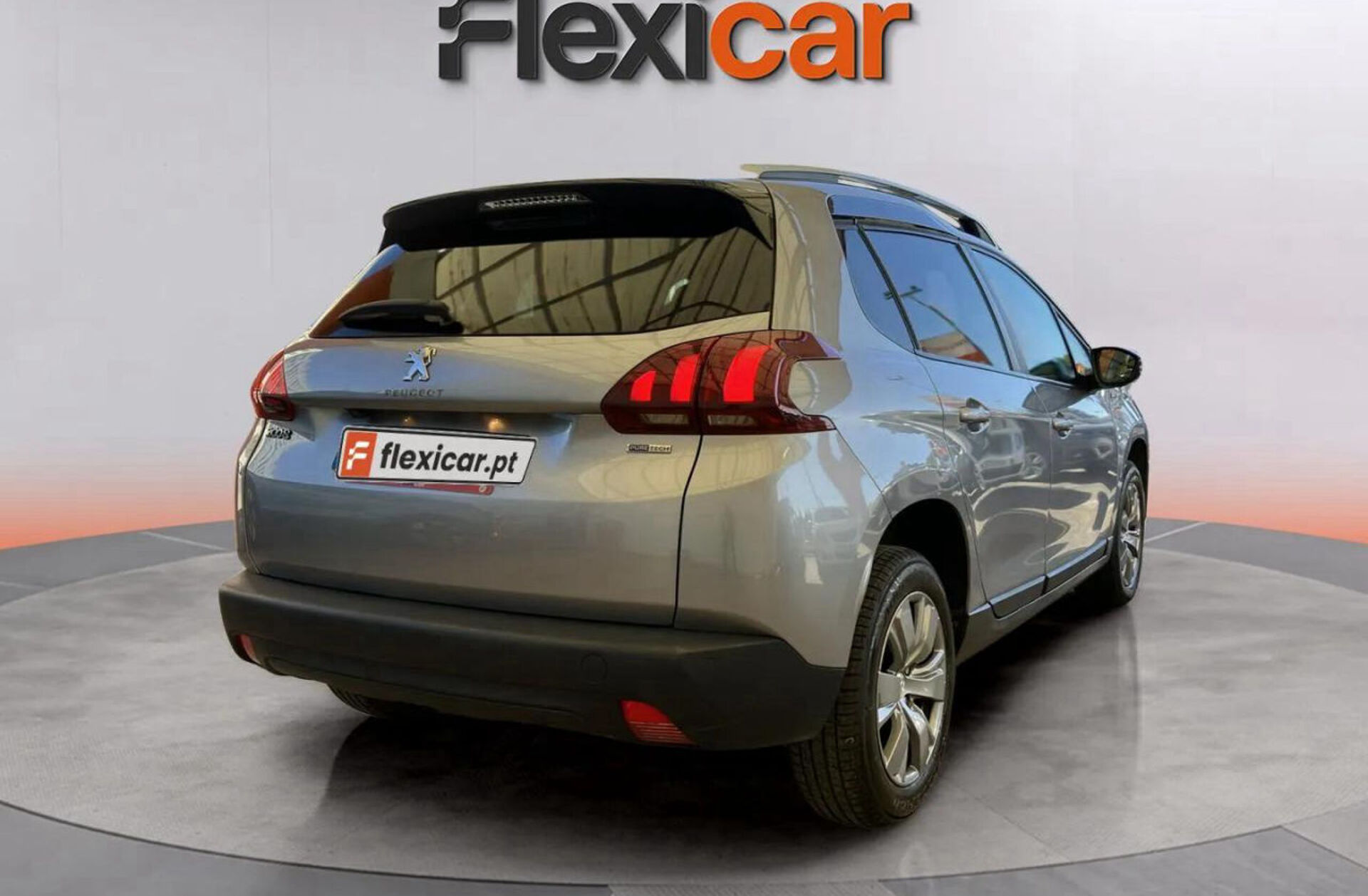 PEUGEOT 2008 1.2 PureTech Style