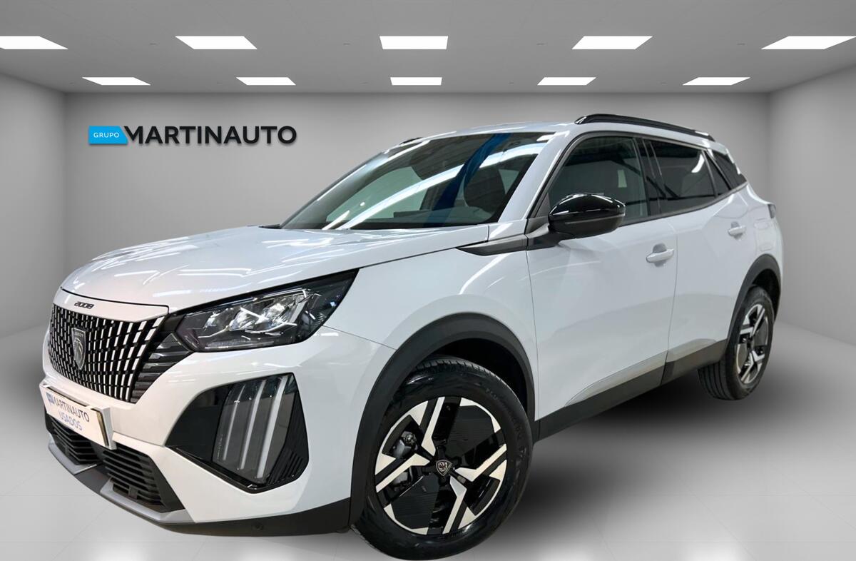PEUGEOT 2008 1.2 Hybrid Allure e-DCS6