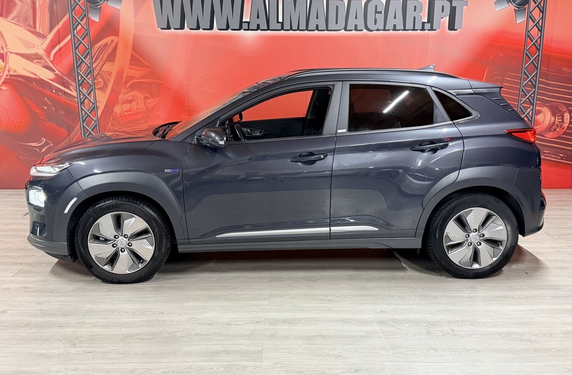 HYUNDAI Kauai EV 64 kWh Premium