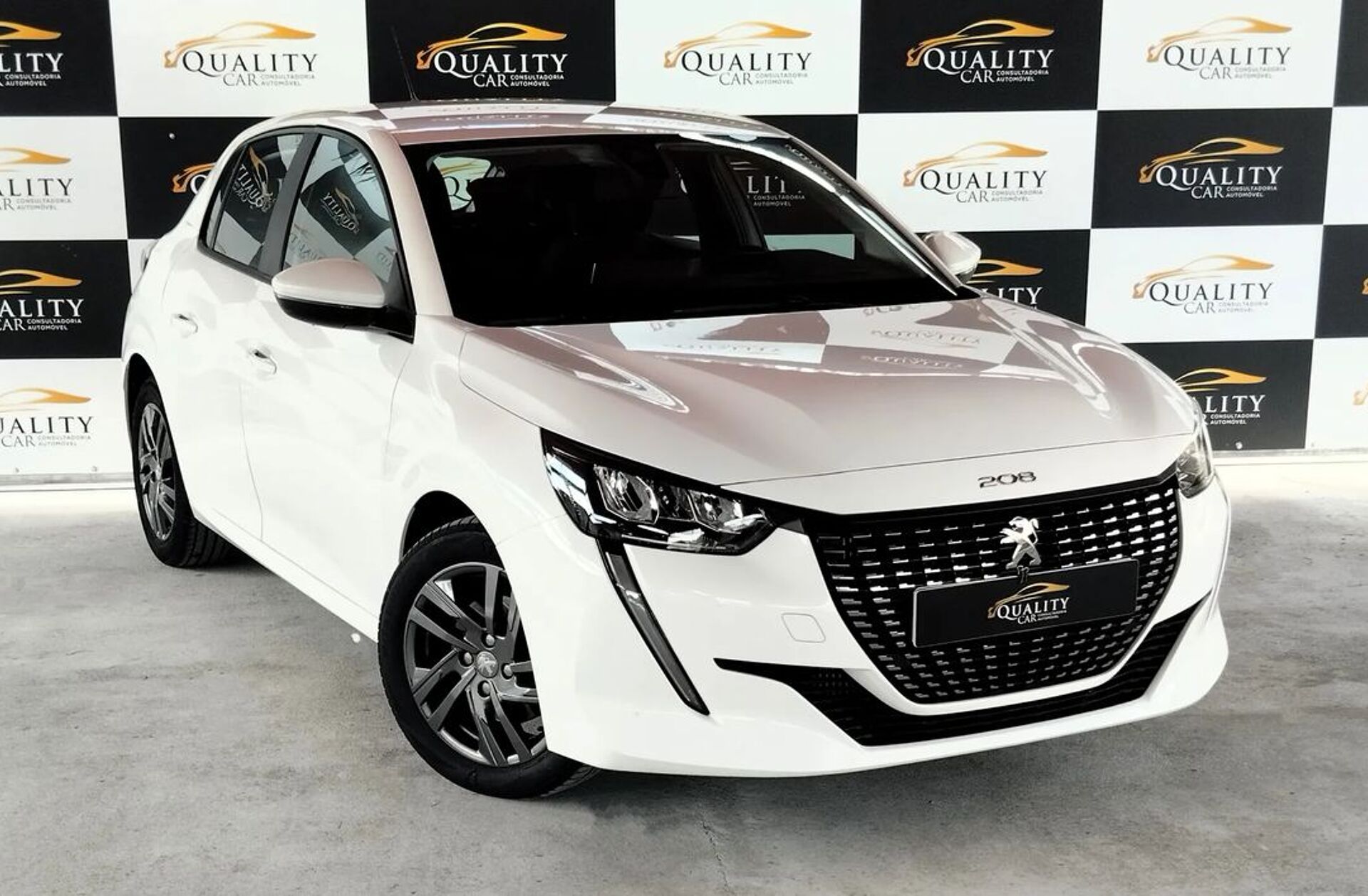 PEUGEOT 208 1.2 PureTech Active