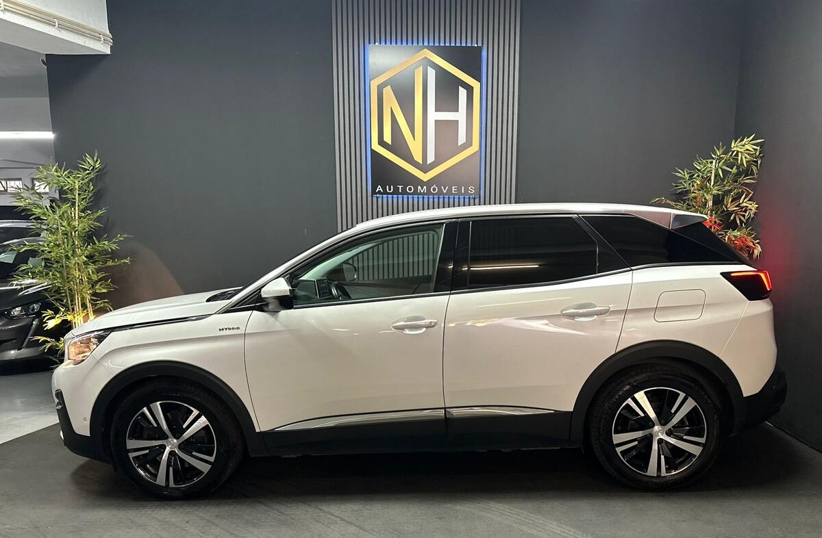 PEUGEOT 3008 1.6 Hybrid Allure Pack e-EAT8