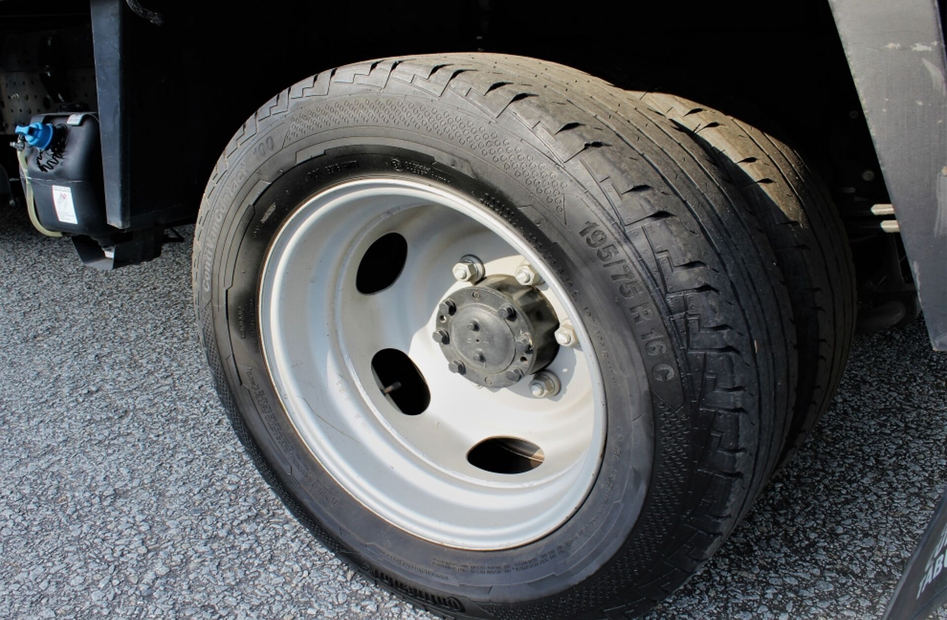 MITSUBISHI Canter  Feb01e 3c15 D 7lug