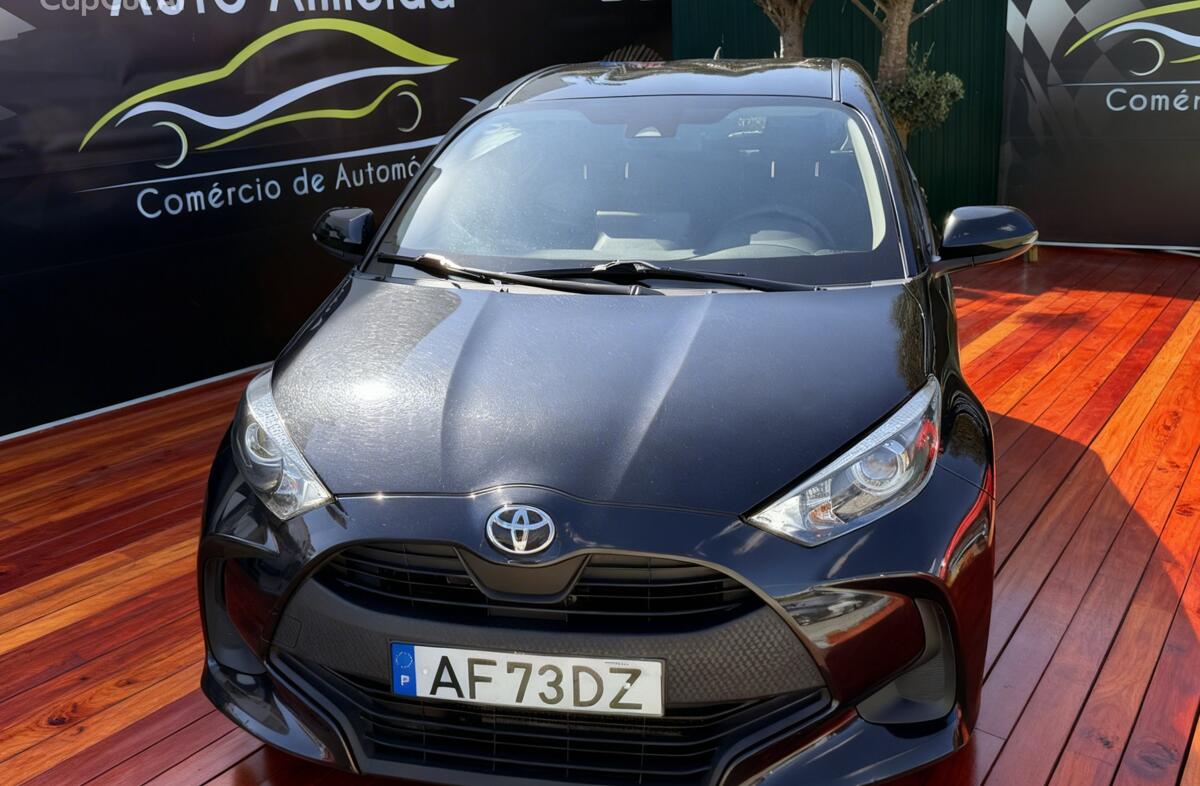 TOYOTA Yaris 1.0 VVT-i Comfort