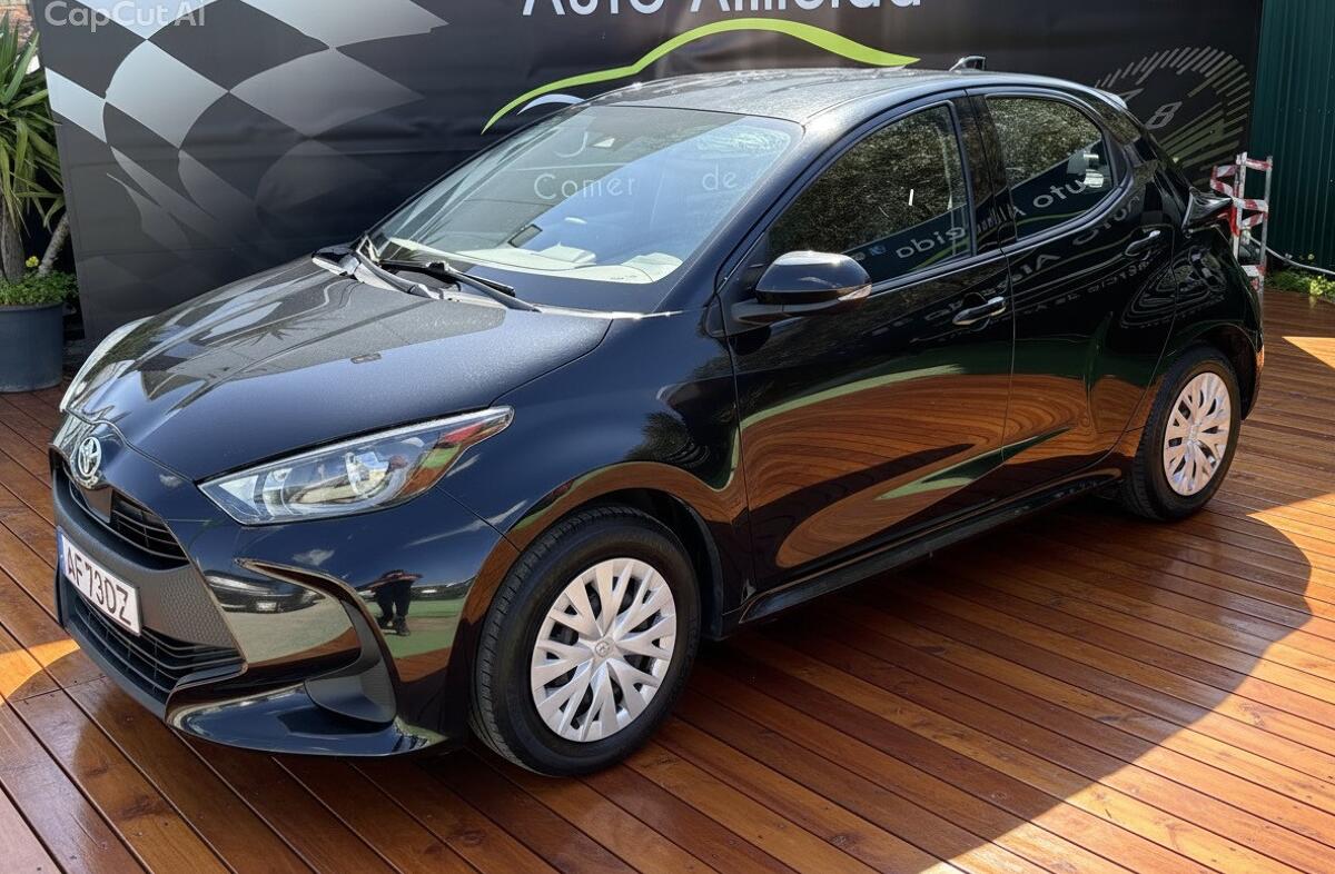 TOYOTA Yaris 1.0 VVT-i Comfort
