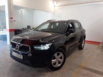 VOLVO XC40 1.5 T2 Momentum Core