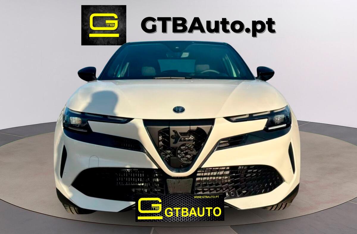 ALFA ROMEO Junior 1.2 Speciale eDCT6