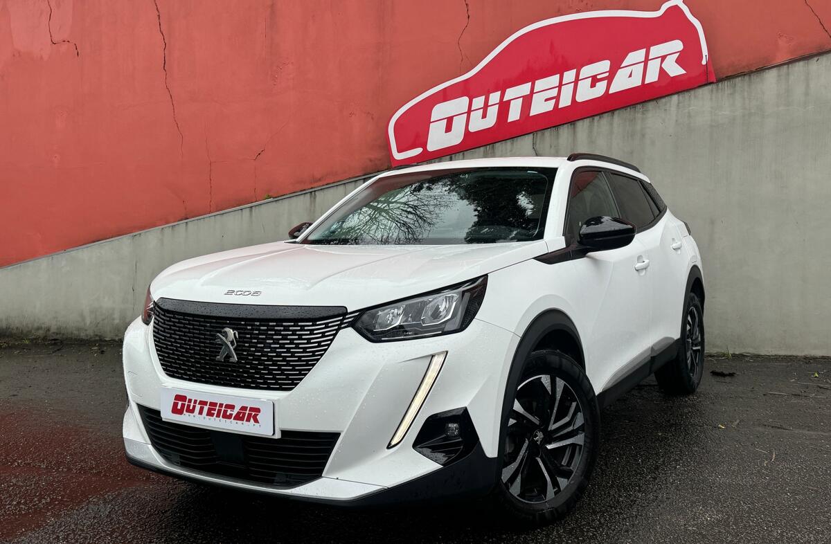 PEUGEOT 2008 1.2 PureTech Allure Pack