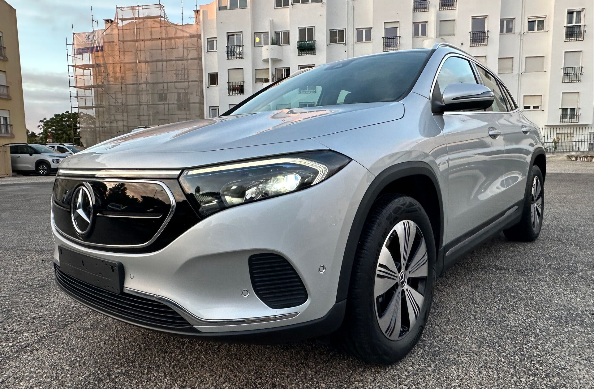 MERCEDES EQA 250 Progressive