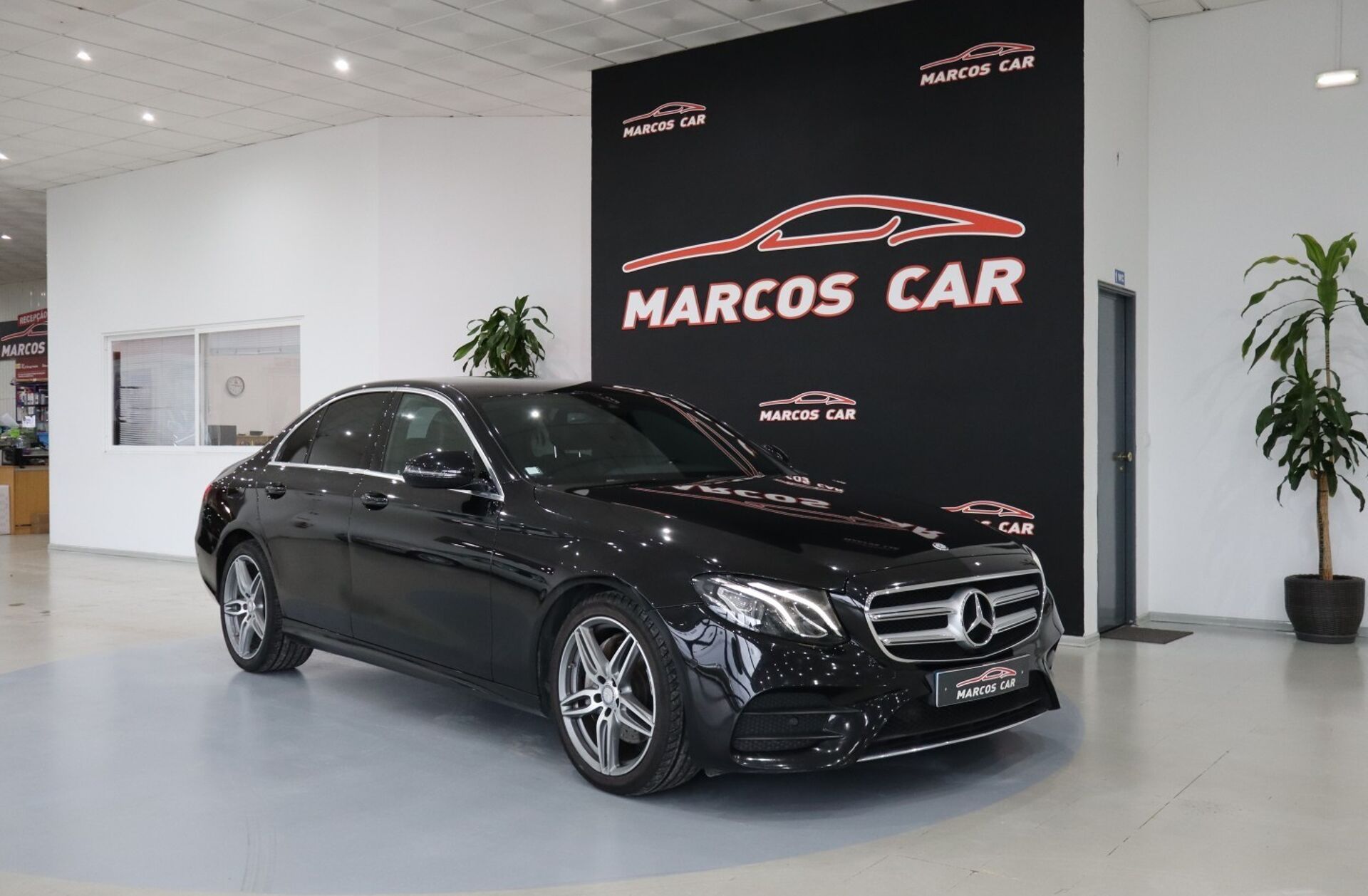 MERCEDES Classe E E 220 d AMG