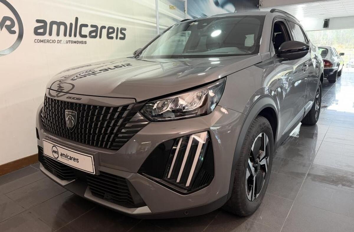 PEUGEOT 2008 1.2 Hybrid Allure e-DCS6