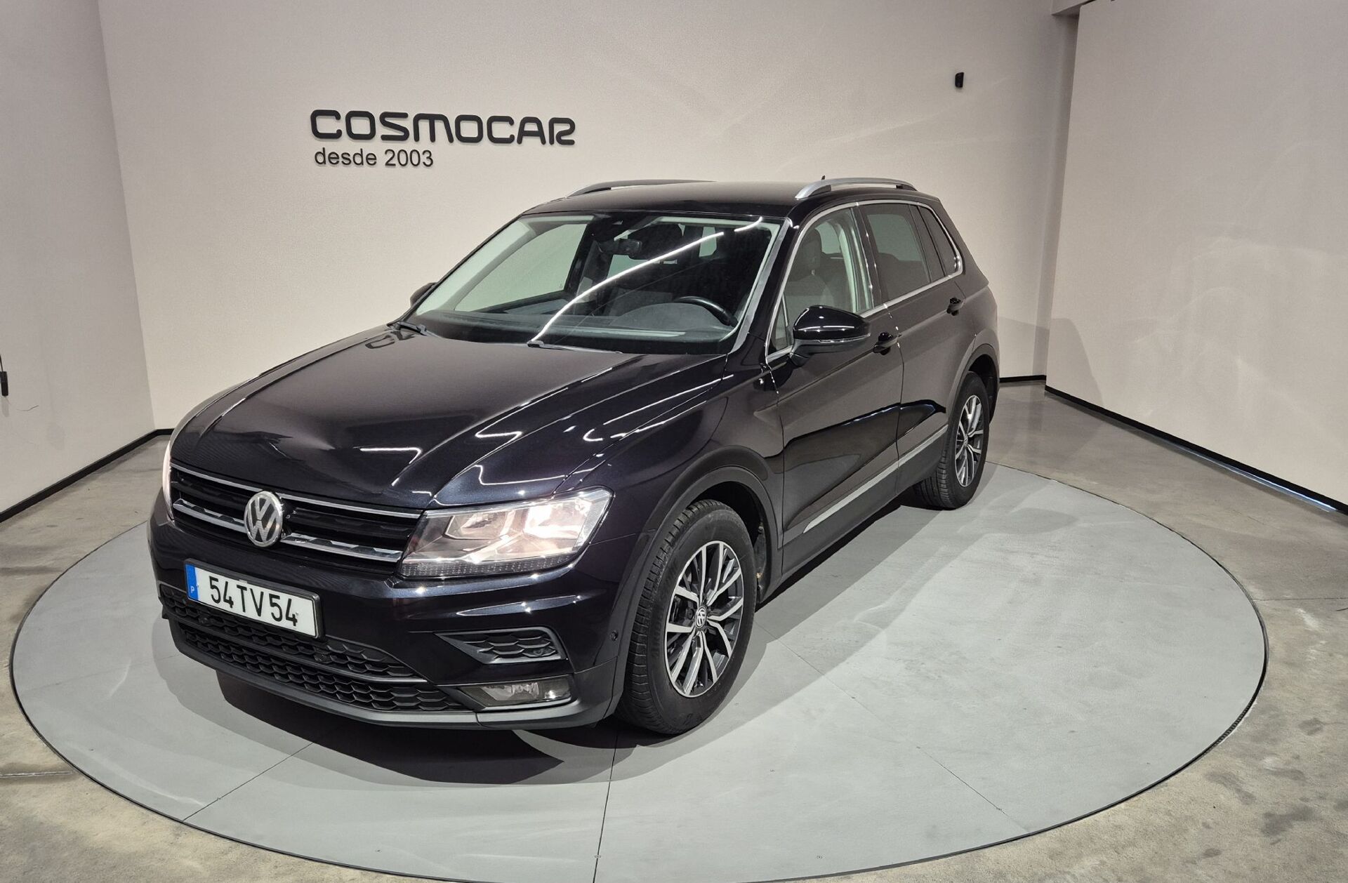 VOLKSWAGEN Tiguan 1.6 TDI Confortline