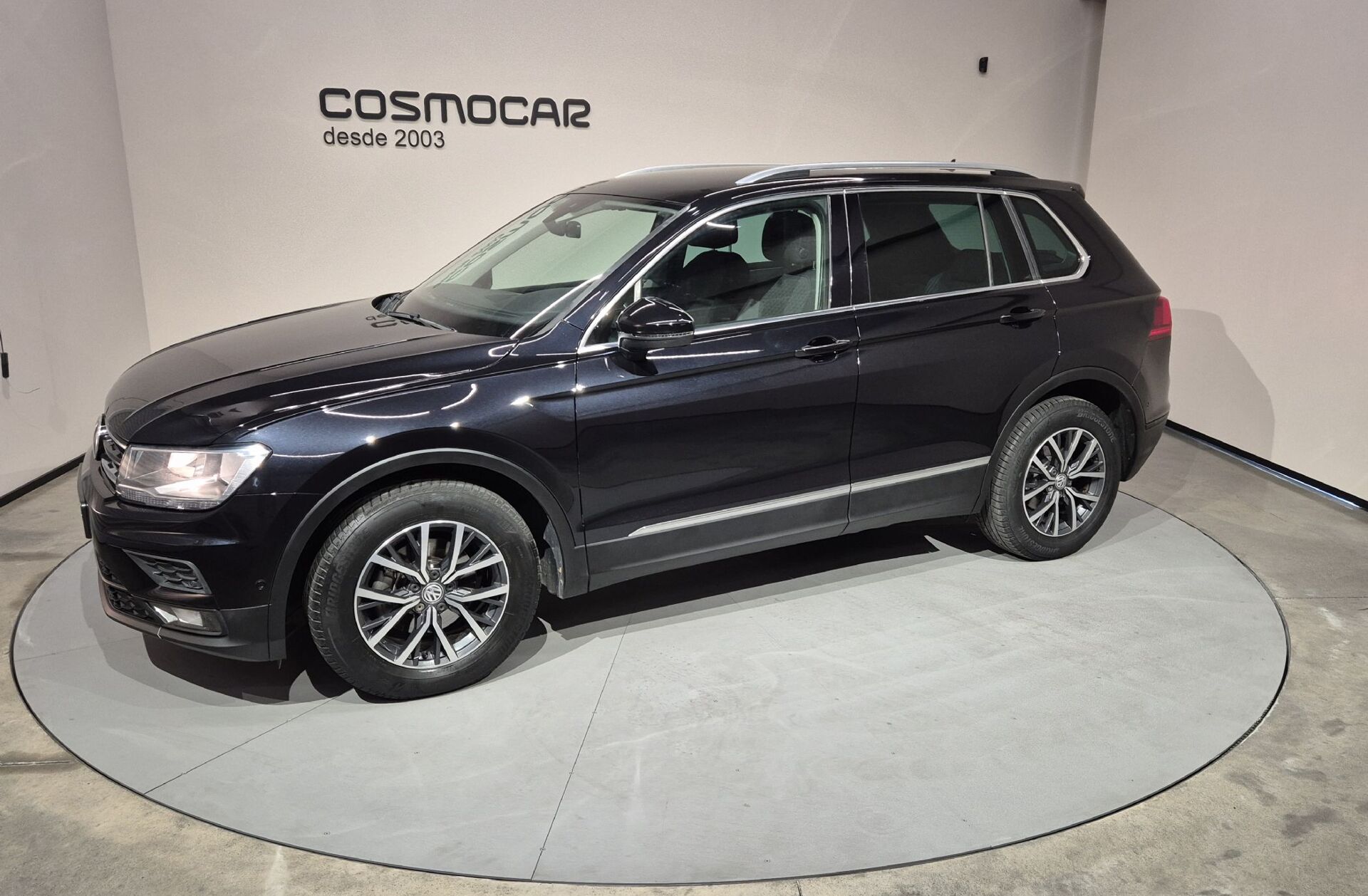 VOLKSWAGEN Tiguan 1.6 TDI Confortline