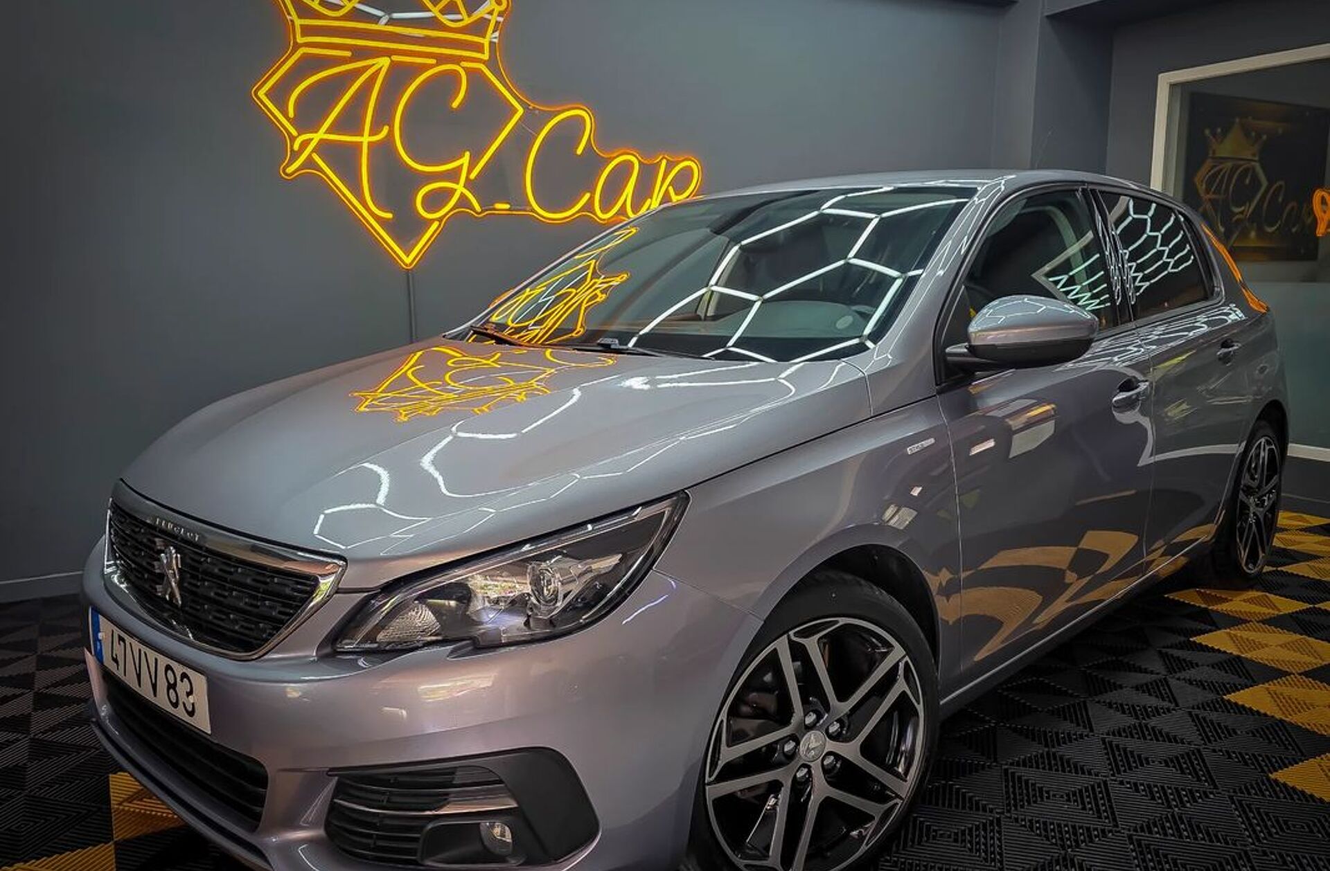 PEUGEOT 308 1.5 BlueHDi Style J17