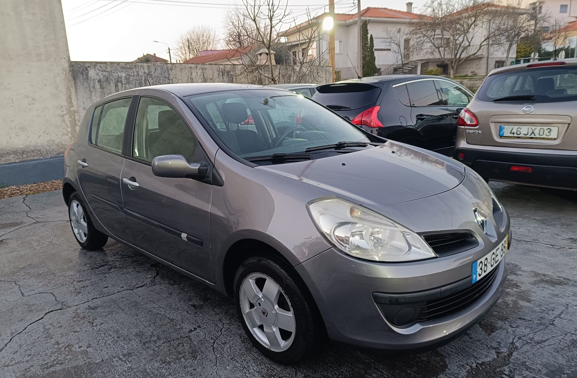 RENAULT Clio 1.2 16V Dynamique S