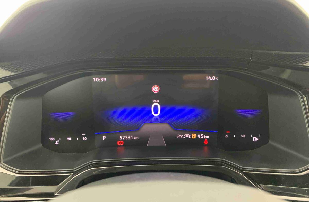 VOLKSWAGEN Polo 1.0 TSI Urban DSG