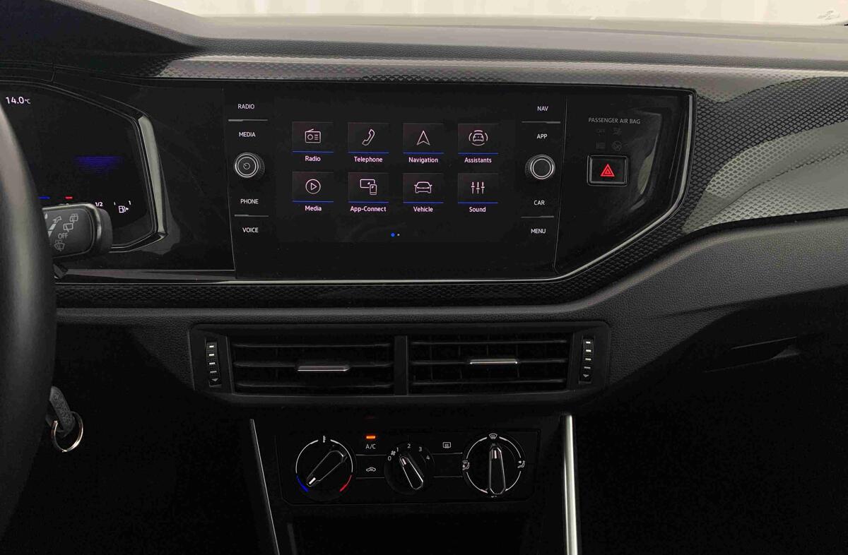 VOLKSWAGEN Polo 1.0 TSI Urban DSG