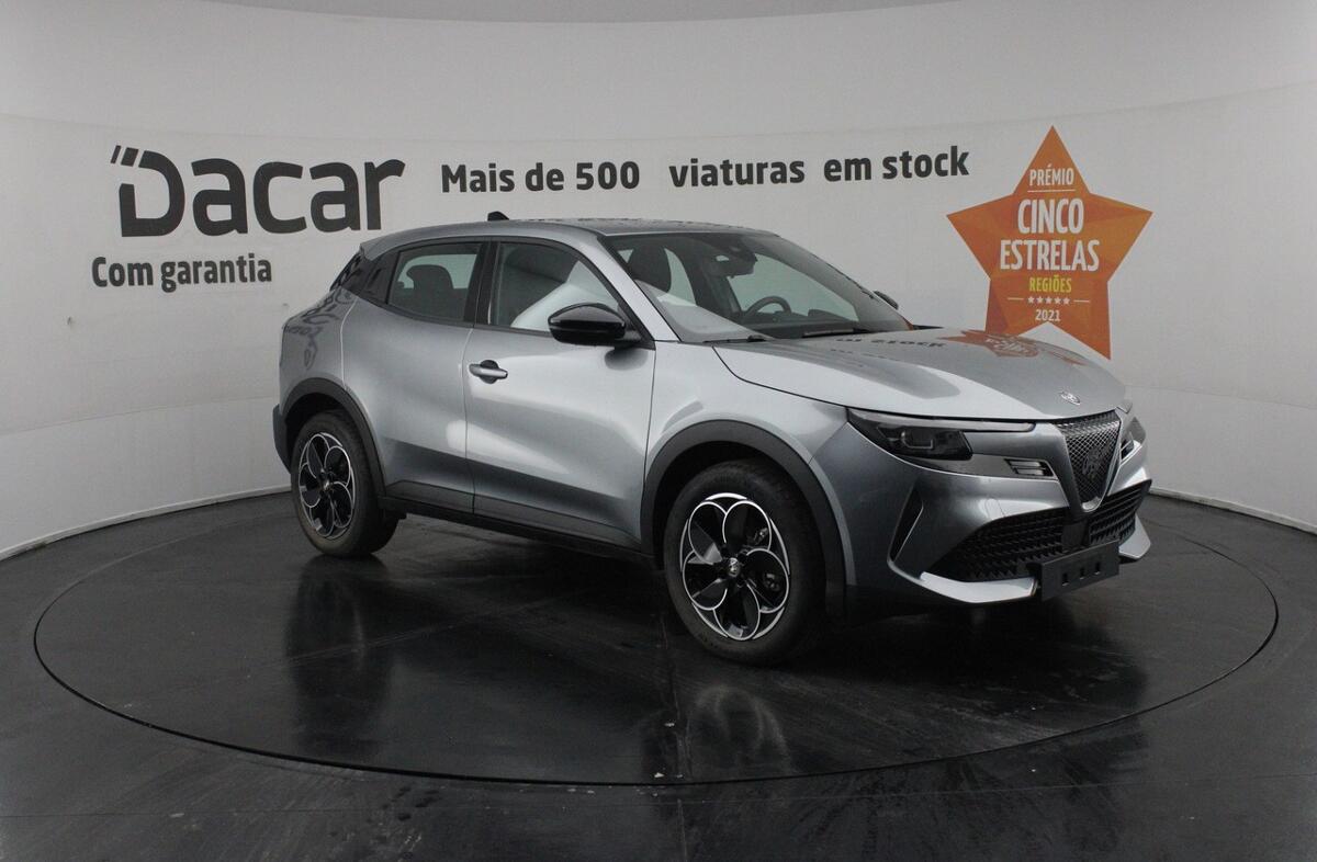 ALFA ROMEO Junior 54 kWh