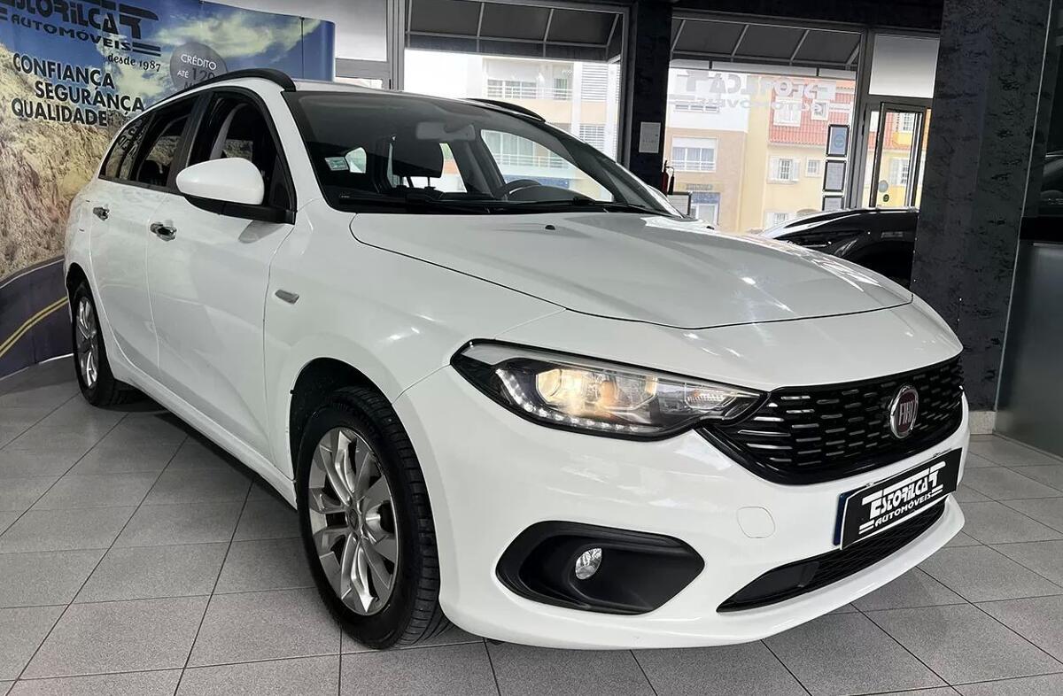 FIAT Tipo 1.3 M-Jet Lounge
