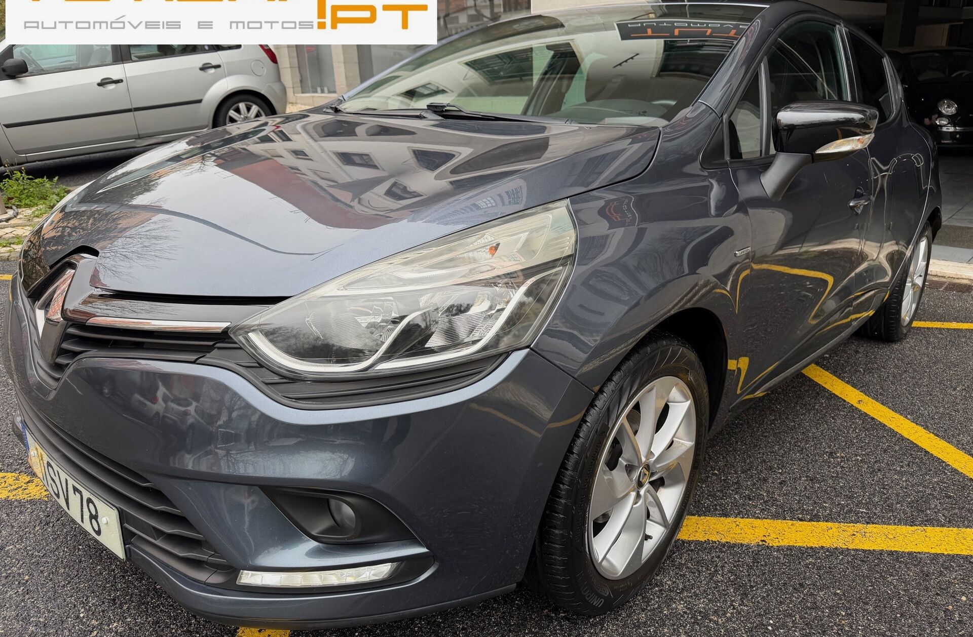 RENAULT Clio 0.9 TCe Limited Edition