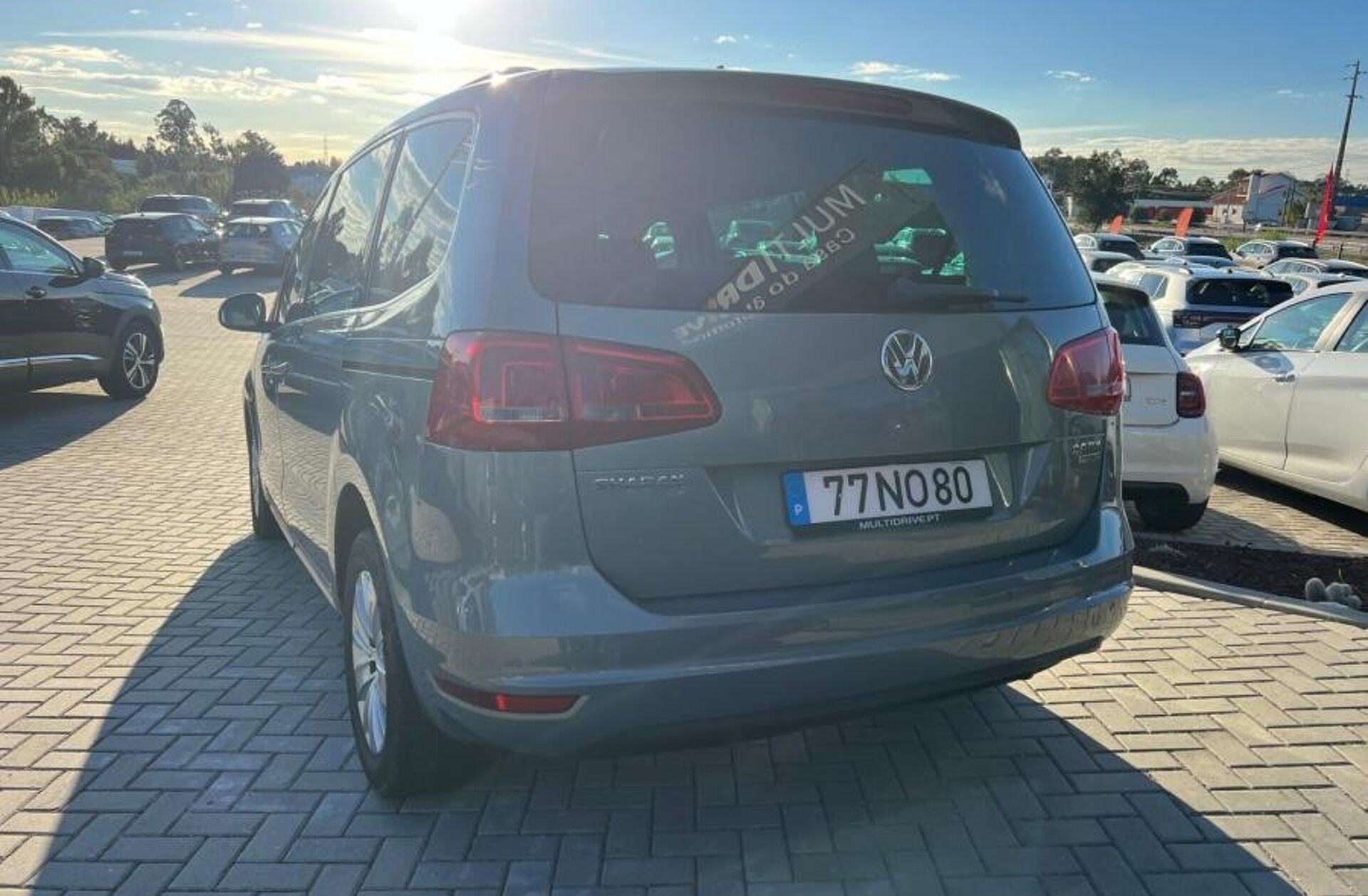 VOLKSWAGEN Sharan 2.0 TDi Confortline