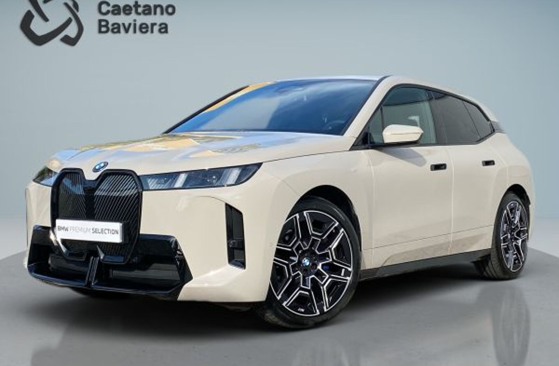 BMW iX xDrive 50 Pack Desportivo