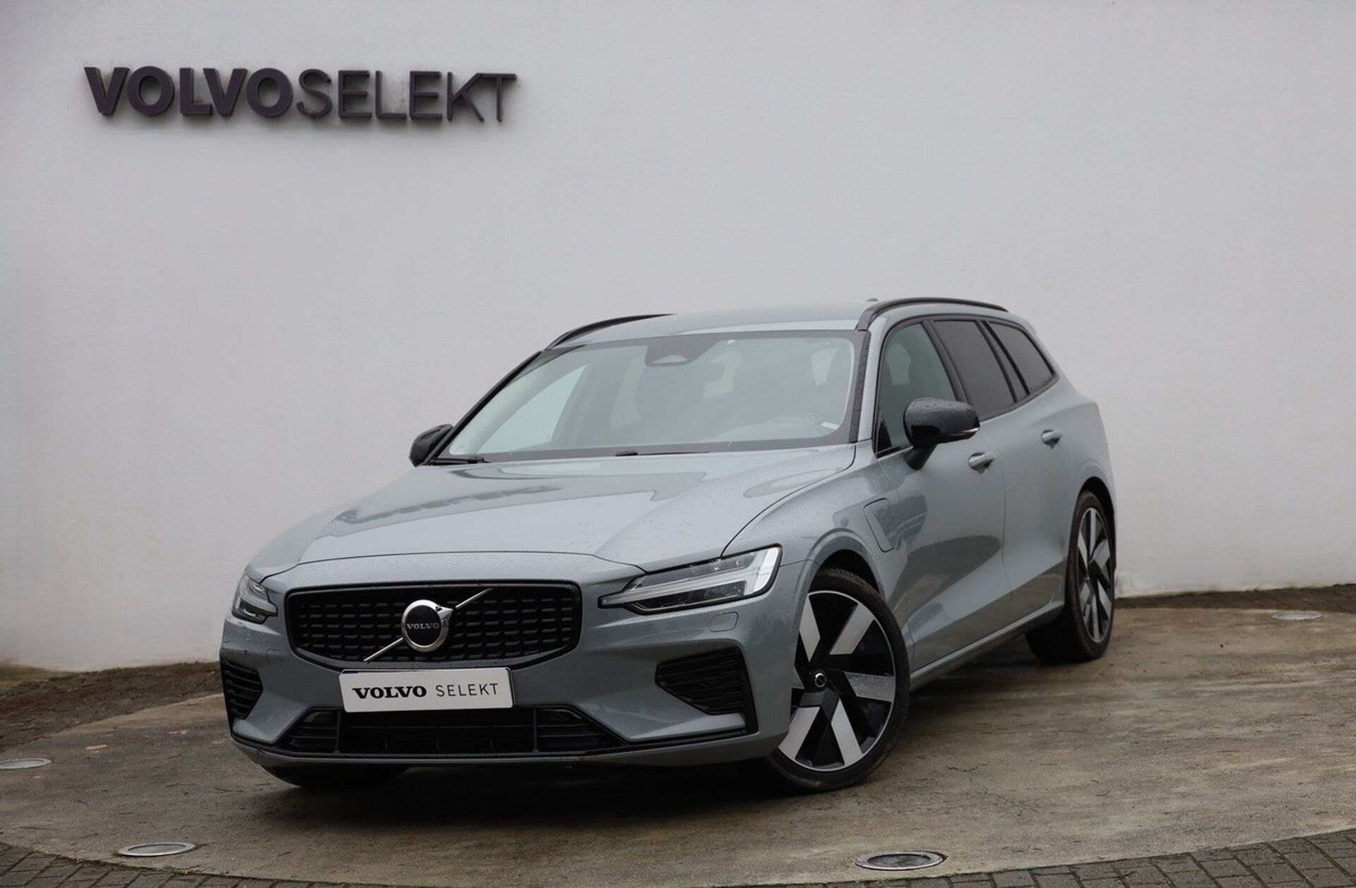 VOLVO V60 2.0 T6 AWD TE Plus Dark