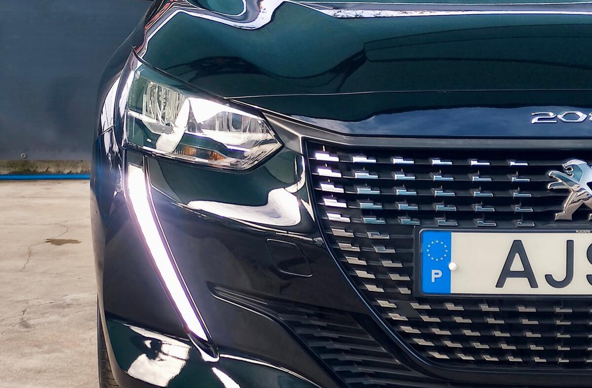 PEUGEOT 208 1.2 PureTech Active Pack