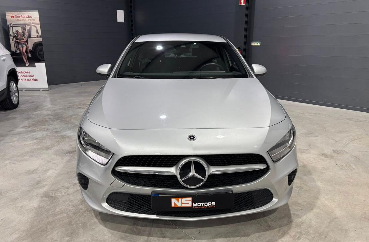 MERCEDES Classe A A 180 d Style