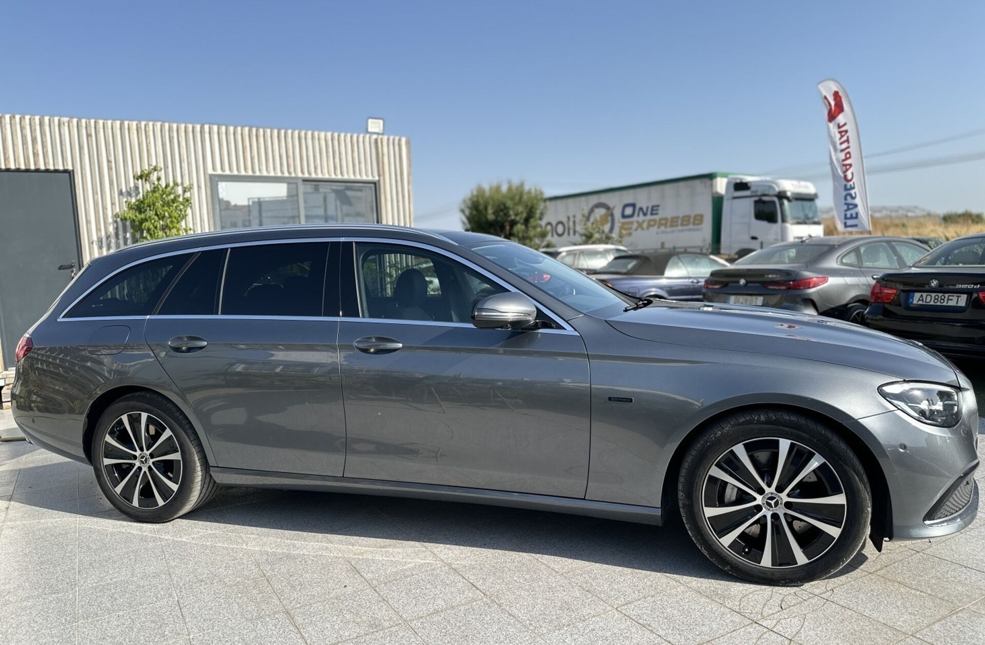 MERCEDES Classe E E 300 de Avantgarde